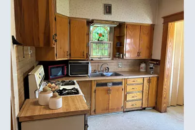 103 Clark Street, Buchanan, MI 49107 - Photo 3