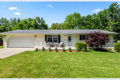 65 W Hallett Street, Hillsdale, MI 49242 - Photo 1