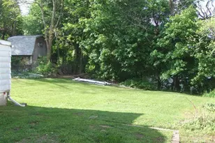 1726-1728 Commonwealth Ave, Kalamazoo, MI 49006 - Photo 3