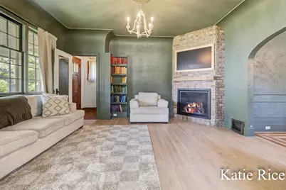 220 E Elliott Street, Whitehall, MI 49461 - Photo 9