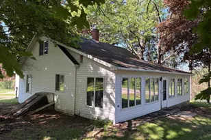 8819 Erdman Rd, Onekama, MI 49675 - Photo 7