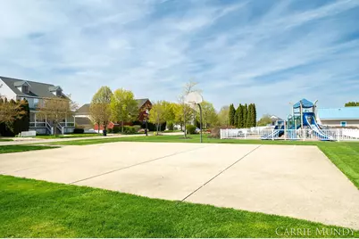 557 Brookstone Street, Holland, MI 49423 - Photo 63