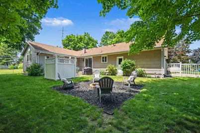 1366 Maiden Lane, Saint Joseph, MI 49085 - Photo 23