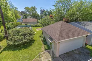 434 Sackett Ave, Monroe, MI 48162 - Photo 31