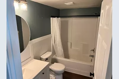 4404 S Sheridan Drive, Muskegon, MI 49444 - Photo 9