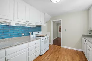 2015 Grand Ave, Kalamazoo, MI 49006 - Photo 13