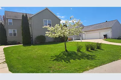 573 Brownstone Street, Holland, MI 49423 - Photo 3