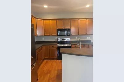 573 Brownstone Street, Holland, MI 49423 - Photo 17