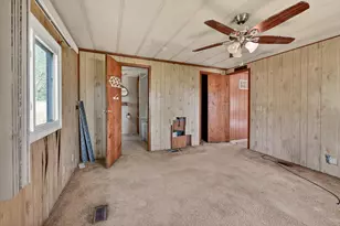 8054 N Gale Rd, Otisville, MI 48463 - Photo 13
