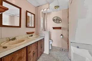 8054 N Gale Rd, Otisville, MI 48463 - Photo 15