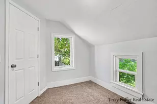 416 Pine St, Fruitport, MI 49415 - Photo 13