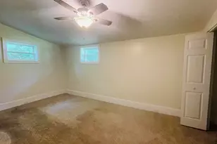 244 Woodland Ave, Jackson, MI 49203 - Photo 11
