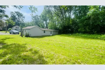 244 Woodland Avenue, Jackson, MI 49203 - Photo 3
