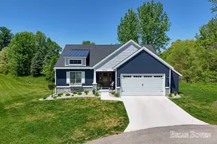 8366 Rose Ridge Dr, Rockford, MI 49341 - Photo 1