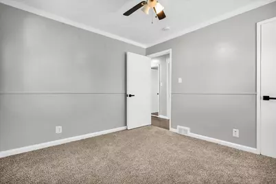 11577 Somerset Avenue, Detroit, MI 48224 - Photo 13