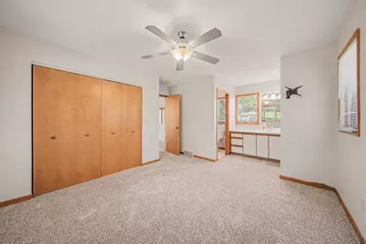 2810 S Wood Dale Drive, Jackson, MI 49203 - Photo 13