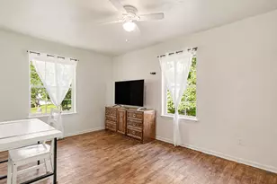 140 Viking Ct, Battle Creek, MI 49017 - Photo 21