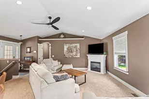 9625 Scotsmoor Dr, Caledonia, MI 49316 - Photo 5