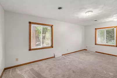 9425 Lamont Street, Livonia, MI 48150 - Photo 17