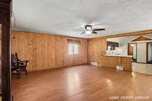 940 S Woodruff Dr S, Stanton, MI 48888 - Photo 5