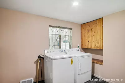 940 S Woodruff Drive S, Stanton, MI 48888 - Photo 13
