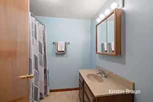 1075 Walnut Grove Dr, Muskegon, MI 49441 - Photo 25