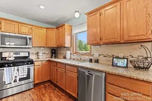 5131 Windybrook Dr SW, Grandville, MI 49418 - Photo 9