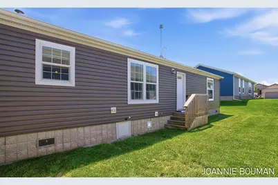 5230 E Sunfield Lane, Holland, MI 49423 - Photo 3