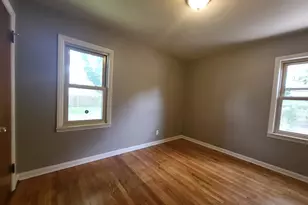 19677 Kingsville St, Harper Woods, MI 48225 - Photo 7