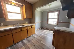 19677 Kingsville St, Harper Woods, MI 48225 - Photo 3