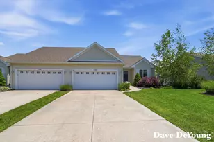 3366 Thornberry Ct, Zeeland, MI 49464 - Photo 3