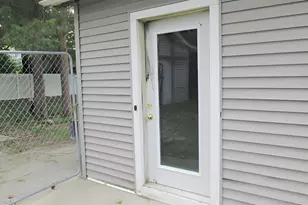 128 W Colfax St, Hastings, MI 49058 - Photo 17