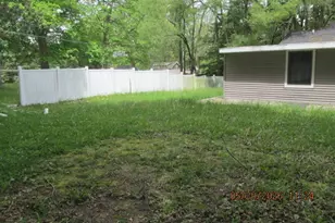 128 W Colfax St, Hastings, MI 49058 - Photo 9