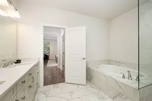 3000 N Spurway Dr, Ann Arbor, MI 48105 - Photo 25