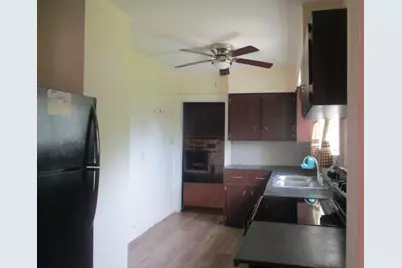 209 Spring Street, Three Rivers, MI 49093 - Photo 3