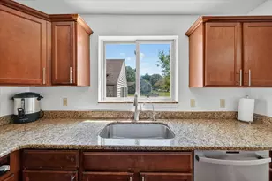 14000 Wales St, Oak Park, MI 48237 - Photo 11