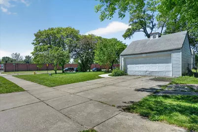 14000 Wales Street, Oak Park, MI 48237 - Photo 23