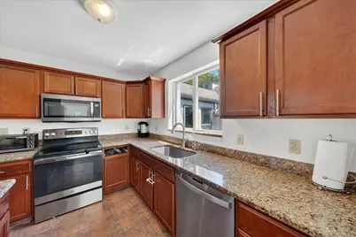 14000 Wales Street, Oak Park, MI 48237 - Photo 13