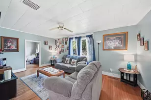 118 E Chestnut St, Morenci, MI 49256 - Photo 7