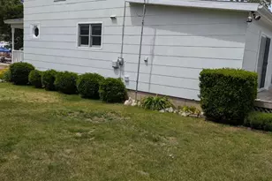 9567 Maplewood Ave, Bridgman, MI 49106 - Photo 3