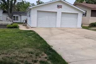 9567 Maplewood Ave, Bridgman, MI 49106 - Photo 5