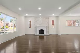 18050 Wisconsin St, Detroit, MI 48221 - Photo 11