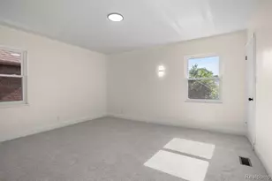 18050 Wisconsin St, Detroit, MI 48221 - Photo 25
