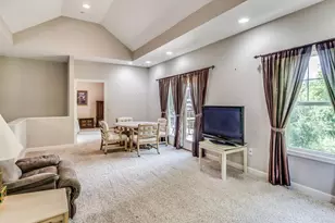 7024 Grn Rdg Blvd, Battle Creek, MI 49017 - Photo 11