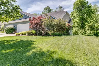 7024 Green Ridge Boulevard, Battle Creek, MI 49017 - Photo 3