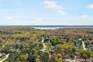 2003 W Lakewood Blvd, Holland, MI 49424 - Photo 59