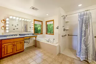 8790 Hendricks Dr, Brighton, MI 48116 - Photo 23