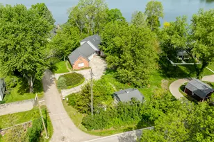 8790 Hendricks Dr, Brighton, MI 48116 - Photo 1