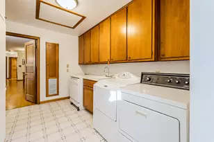 8790 Hendricks Dr, Brighton, MI 48116 - Photo 31