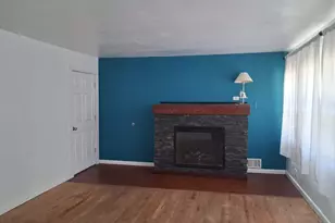 2716 Ridgemoor Dr SE, Grand Rapids, MI 49512 - Photo 7